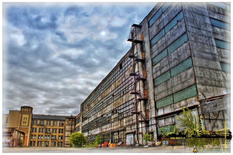 _MG_8153_4_5_tonemapped_copy.jpg