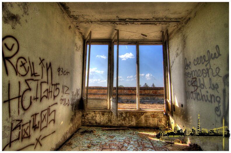 _MG_9988_89_90_tonemapped.jpg