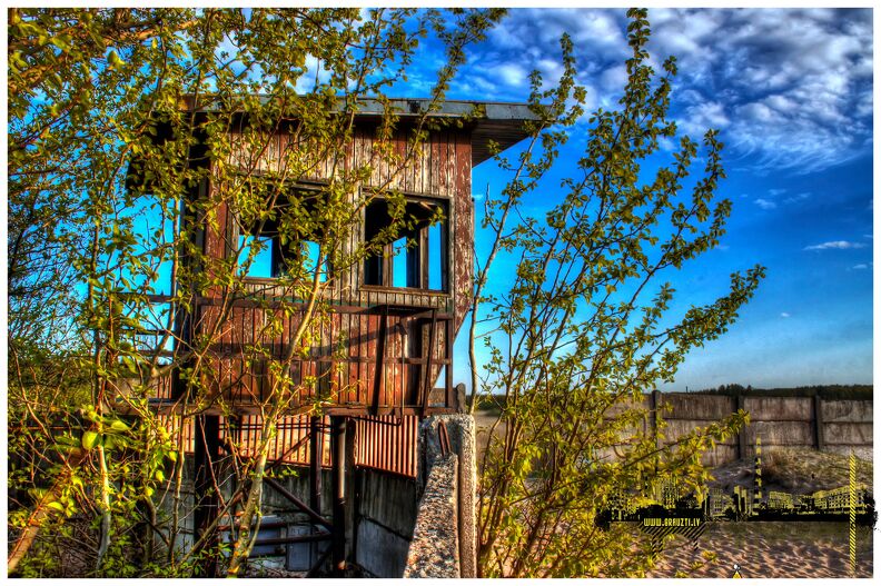 _MG_8010_1_2_tonemapped.jpg